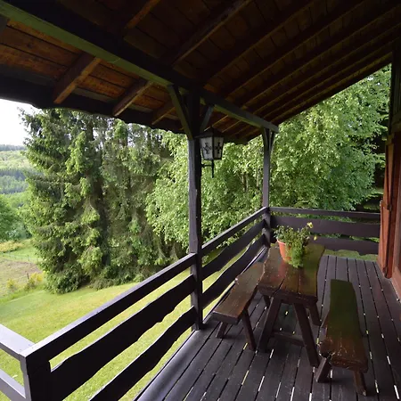 Tranquil Ardennes Retreat Casa de Férias *